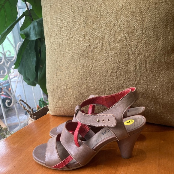 ESSKA Shoes Esska Womans Sz 7 Leather Sandals Tanreddish Orange